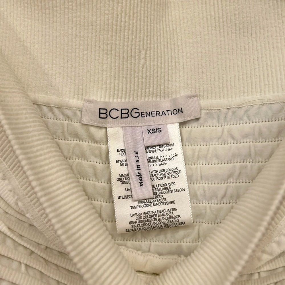 BCBGeneration White Ribbed Tube Top - Picture 2 of 2